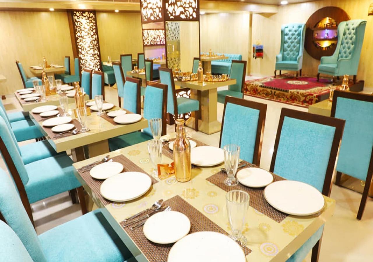 فندق The Grand Orion Chinhat المظهر الخارجي الصورة